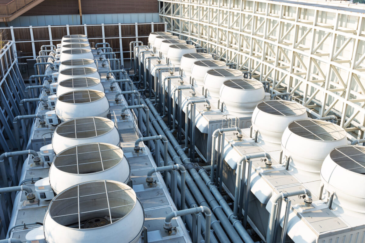 Cooling tower efficiency: water and energy optimization